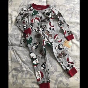 NWT Carter’s Holiday Pajamas size 18 mos